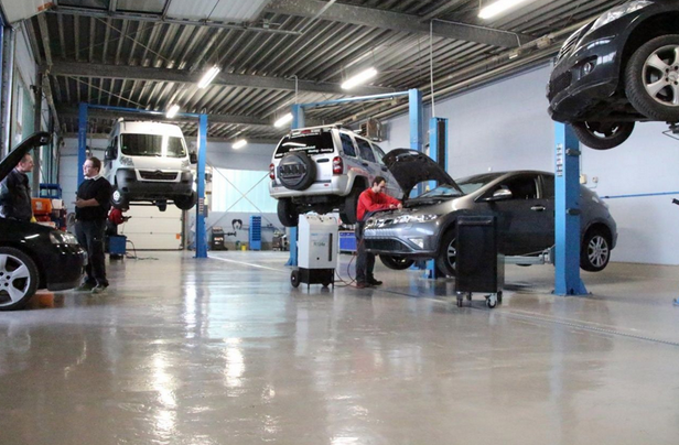 Auto Body Repair Shop Near Me: What Services Are Included