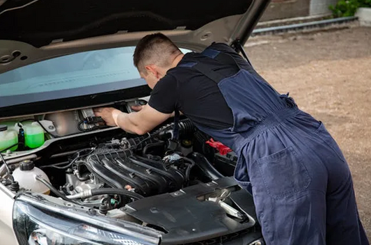 Sprinter Mechanics Repair Guide: Common Van Service Tips