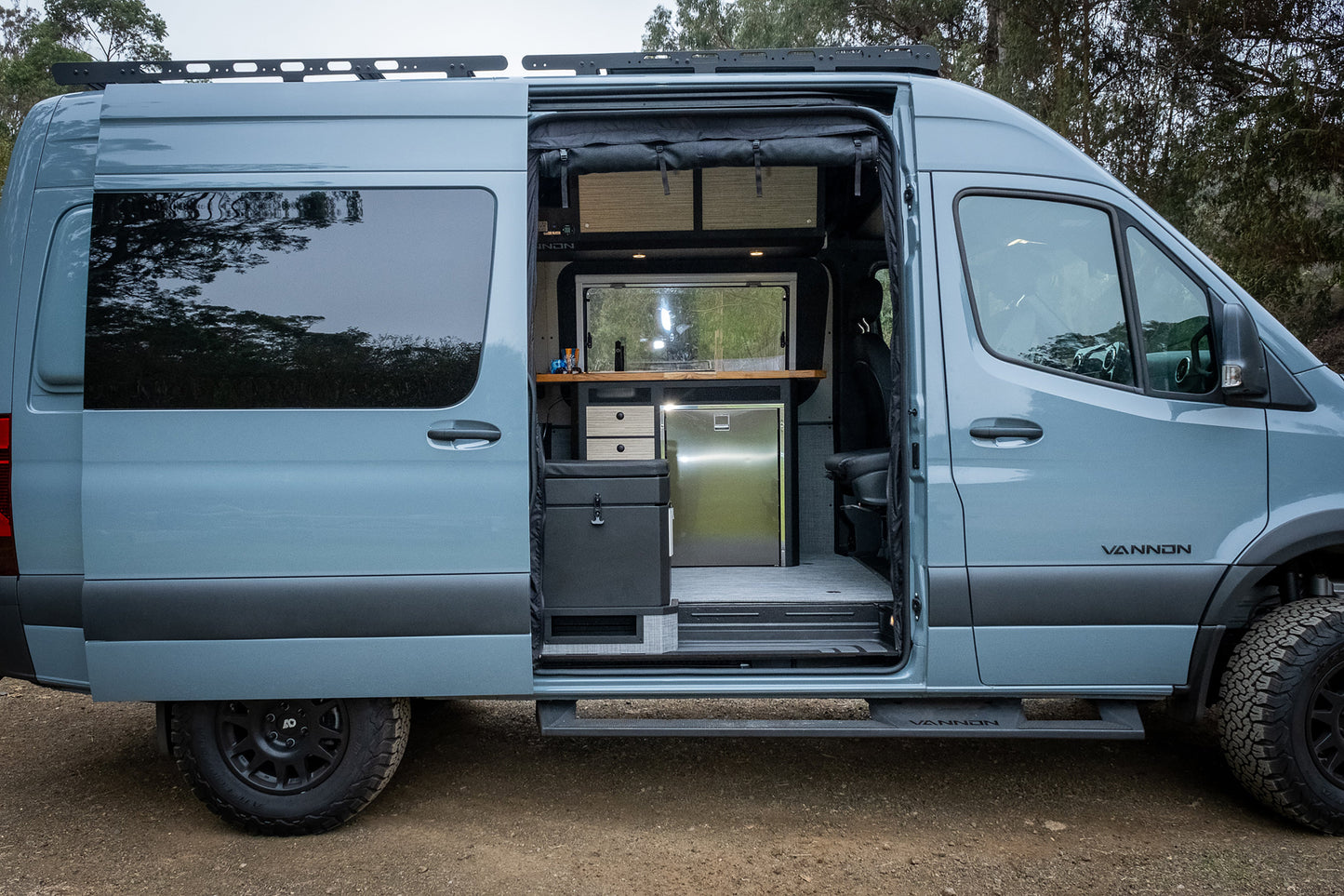 VANNON Slider Bug Screen