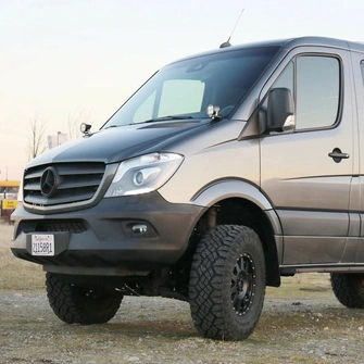 STAGE 6.3 SYSTEM, 2″ LIFT – SPRINTER 4X4 (2019+ 2500 ONLY) BY VAN COMPASS. Photo 3